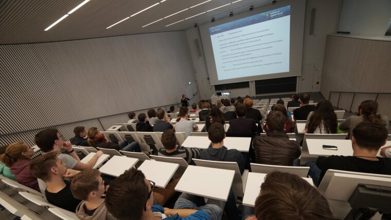 Lecture hall of the Abbe Center of Photonics